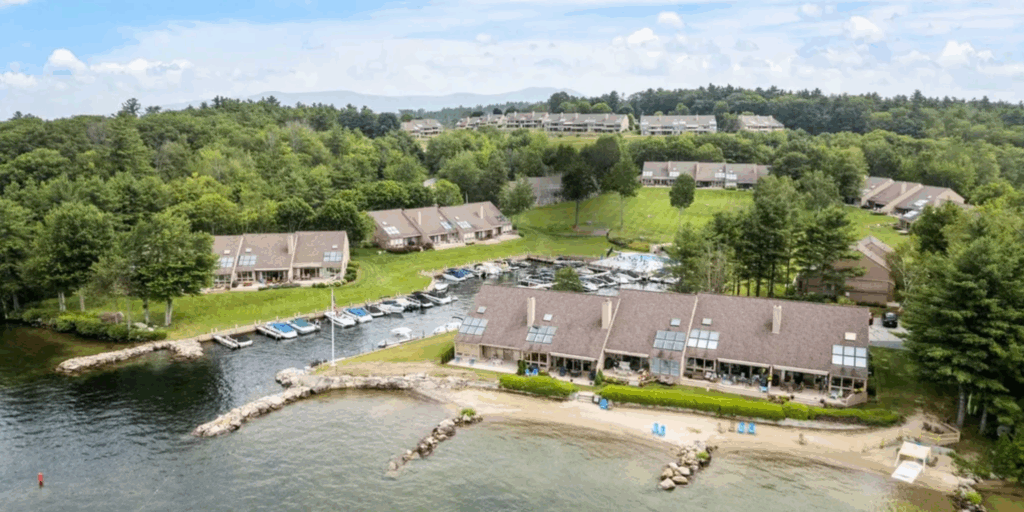 Lady of the Lake Homes