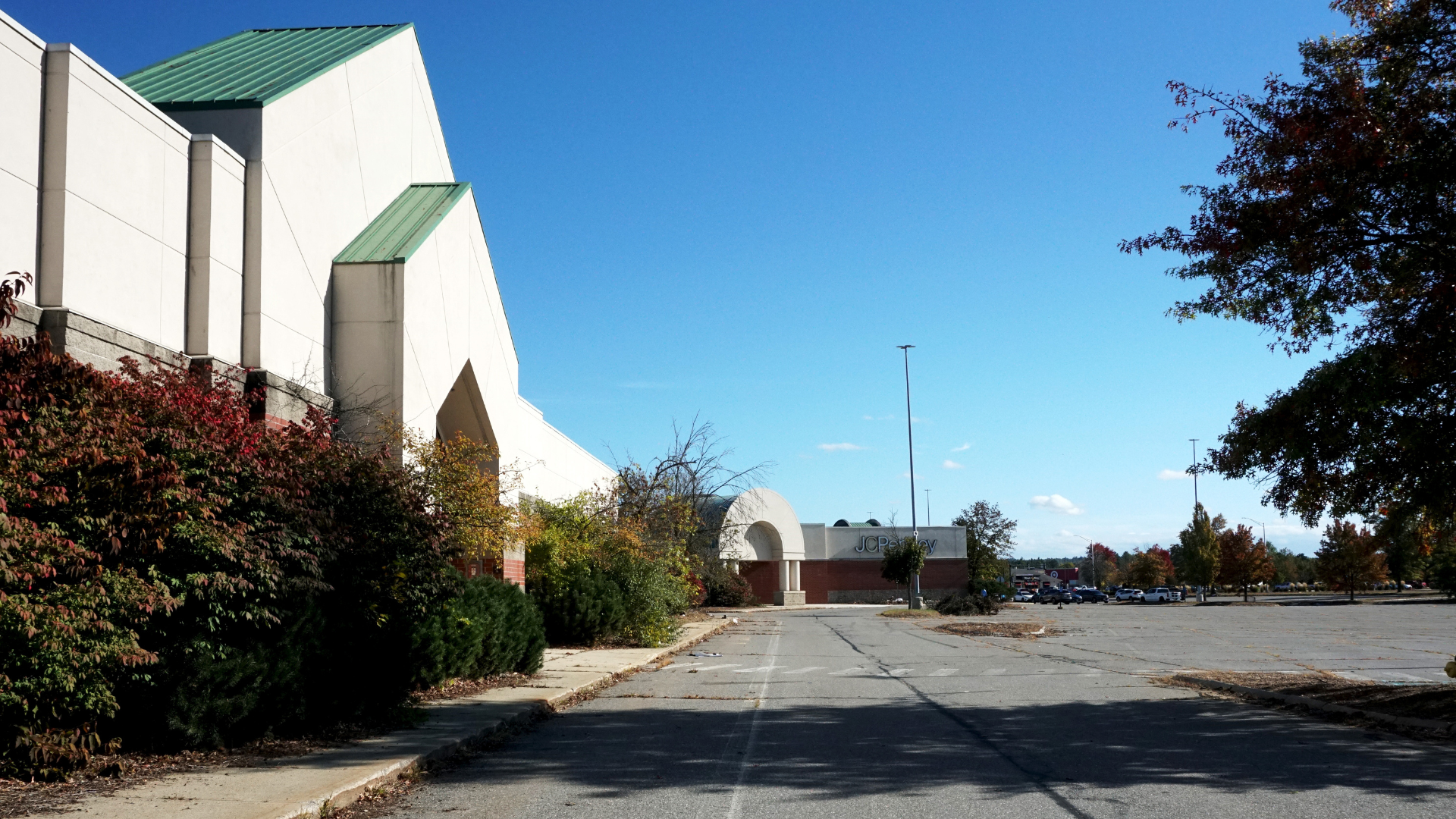 Steeplegate Mall’s Future Shifts Again as Owner Seeks Retail Tenants